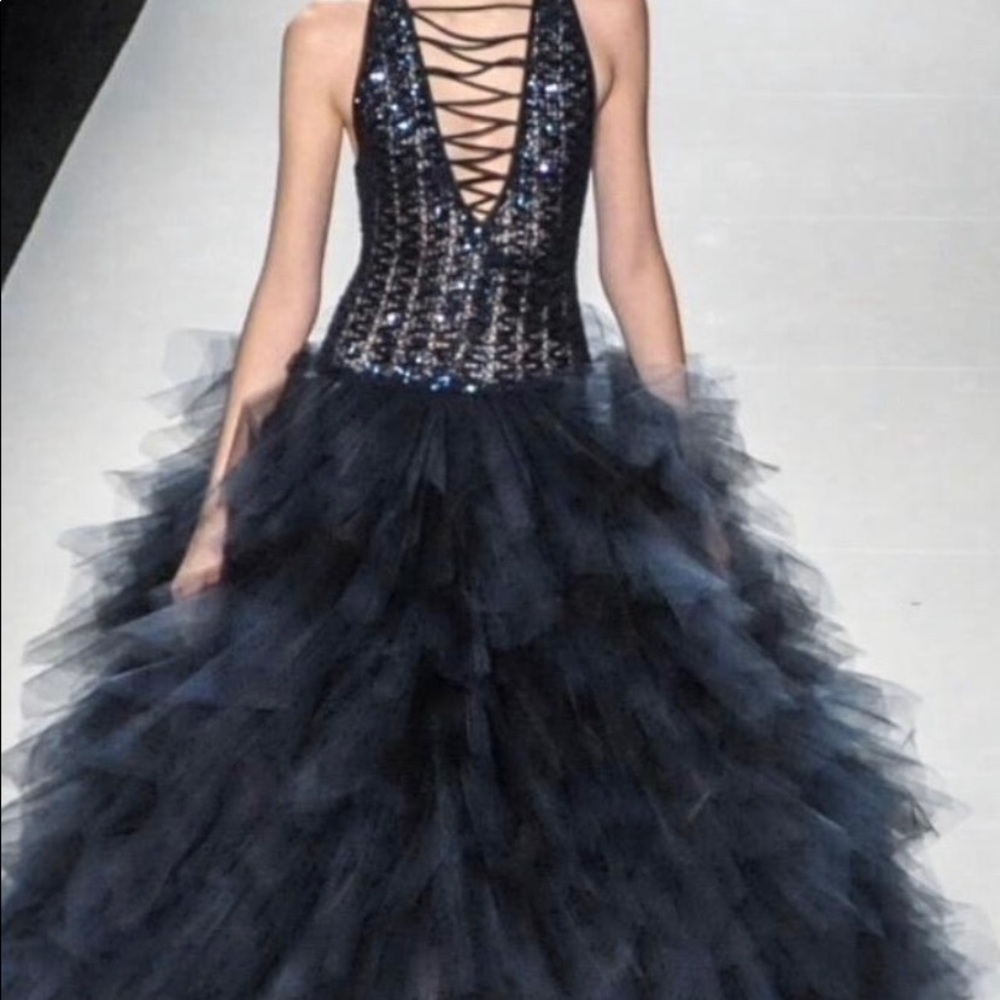 Stephan Caras Toronto designer/Gown